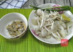菌汤的做法图解1