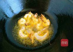 咸蛋黄焗虾的做法图解8