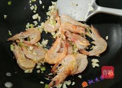 蒜爆大虾的做法图解2