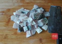 黄焖草鱼的做法图解3