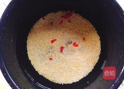 小米红薯粥的做法图解4