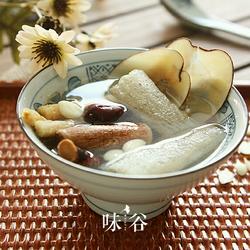 五指毛桃煲猪骨的做法[图]