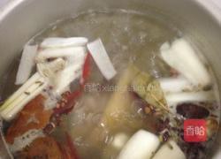 炖猪肘子的做法图解8