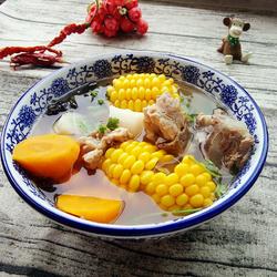 玉米胡萝卜山药猪骨汤的做法[图]