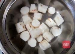 玉米胡萝卜山药猪骨汤的做法图解5