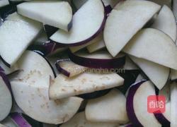 老干妈蒸茄子的做法图解1