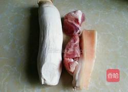 鸡腿菇炒肉片的做法图解1