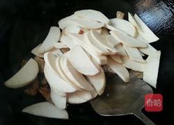 鸡腿菇炒肉片的做法图解4