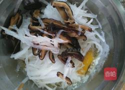 白萝卜丝蛋饼的做法图解3
