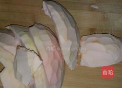 红心柚皮沾白糖的做法图解1