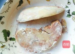 鹅肝配牛排含黑胡椒酱汁做法的做法图解3