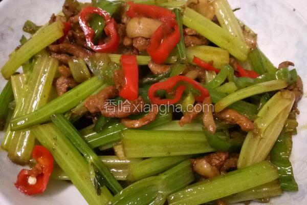 芹菜炒肉