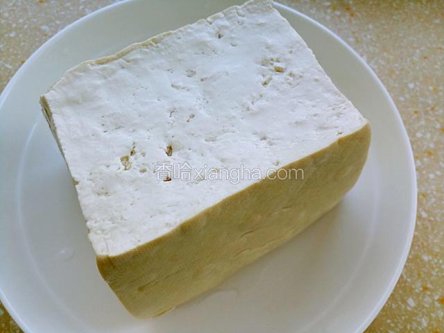 准备一块豆腐