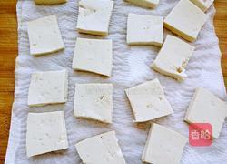 鸡蛋煎豆腐的做法图解7