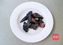 红枣乌鸡汤的做法图解1