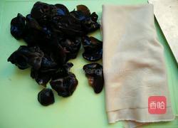 木耳干豆腐炒肉丝的做法