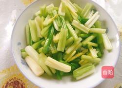 牛肉芹菜的做法图解4