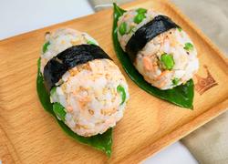 鲑鱼芝麻饭团