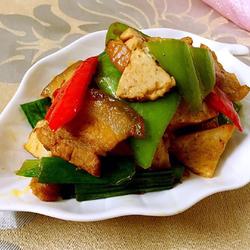 香干回锅肉的做法[图]
