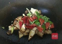 香干回锅肉的做法图解9