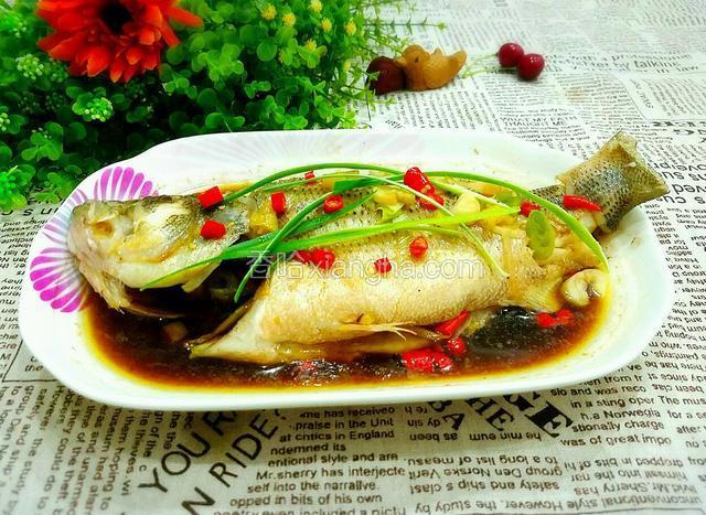 蒸鲈鱼