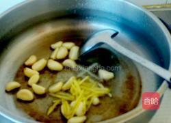 大蒜烧肚条的做法图解3