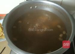 莲藕汤的做法图解7