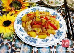 小土豆烧猪皮的做法图解1