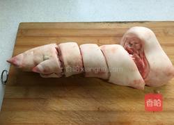 焖猪脚的做法图解1