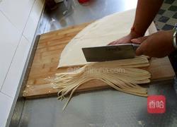 手擀面条的做法图解7