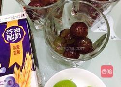 酸奶燕麦的做法图解1