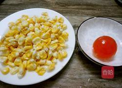 咸蛋黄焗玉米的做法图解2