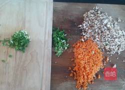 牛肉馄饨的做法图解2