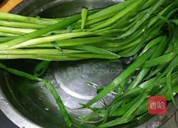 韭菜鸡蛋馅饼的做法图解4