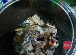 酸菜排骨的做法图解7