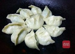 水煎饺的做法图解11