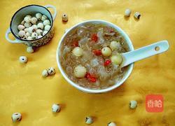 银耳莲子的做法图解7