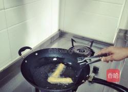 炸小油条的做法图解5