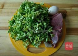 夜兰花肉丸汤的做法图解1