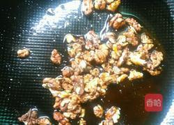 琥珀桃仁的做法图解7