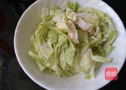 凉拌圆白菜的做法图解2