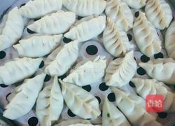 猪肉韭菜蒸饺的做法图解5