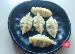 猪肉韭菜蒸饺的做法图解6