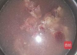 海带玉米排骨汤的做法图解2