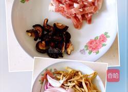 香菇鸡蛋炒米粉的做法图解2