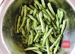 豆角炖土豆～的做法图解1