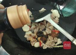 秋葵炒肉片的做法图解6