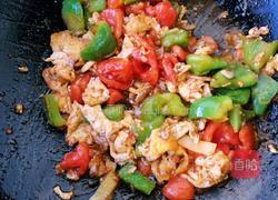 西红柿青椒炒鸡蛋的做法图解6