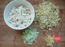 油炸丸子的做法图解3