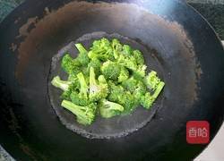 番茄西兰花的做法图解3